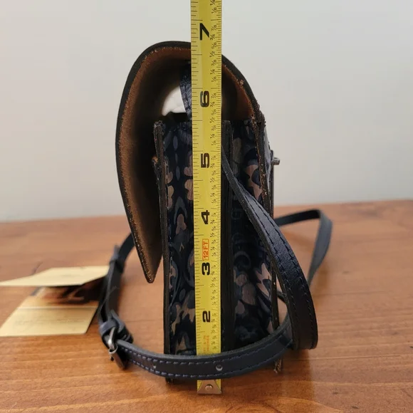 NWT Patricia Nash Laurentina Italian Folklore Blue Floral Print Leather Purse - Picture 14 of 16